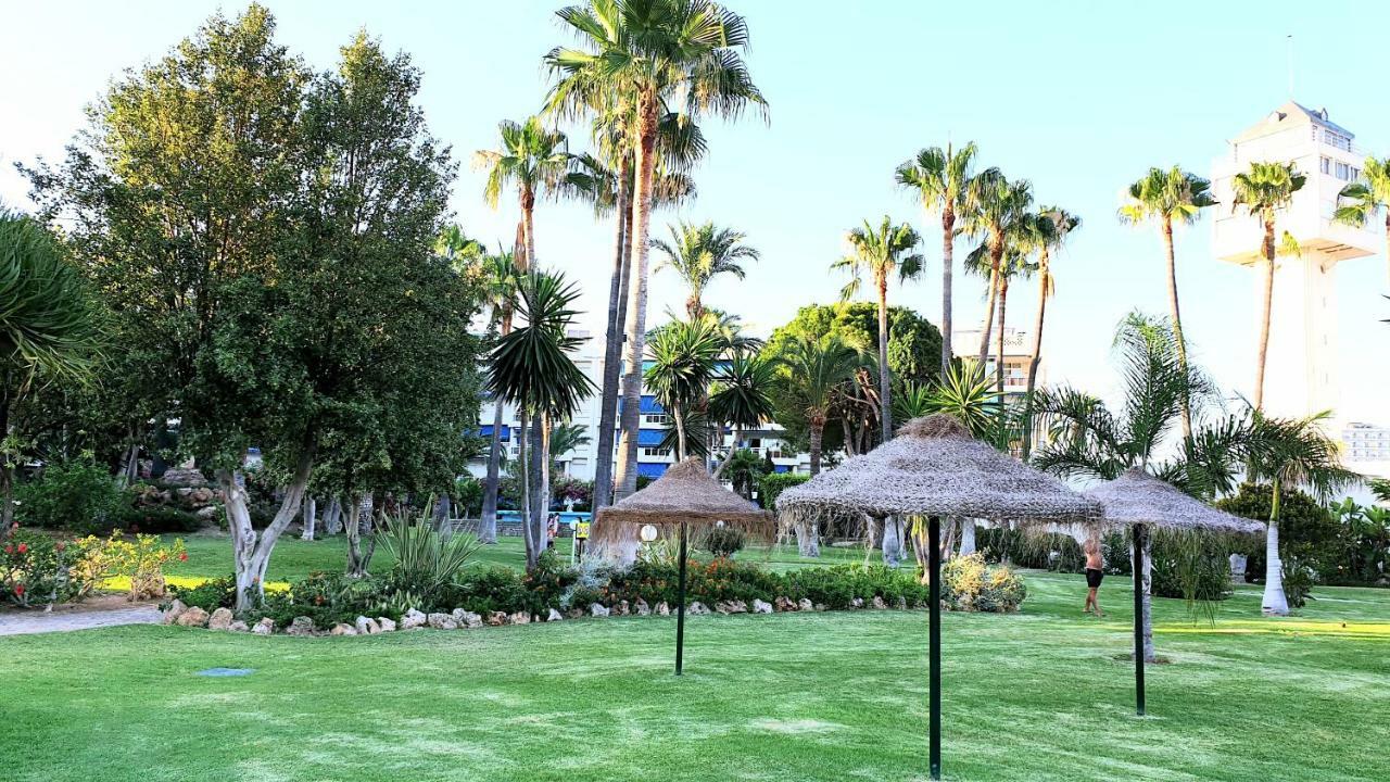 Golf Coast Los Alamos, Primera Linea De Playa Torremolinos Exteriér fotografie